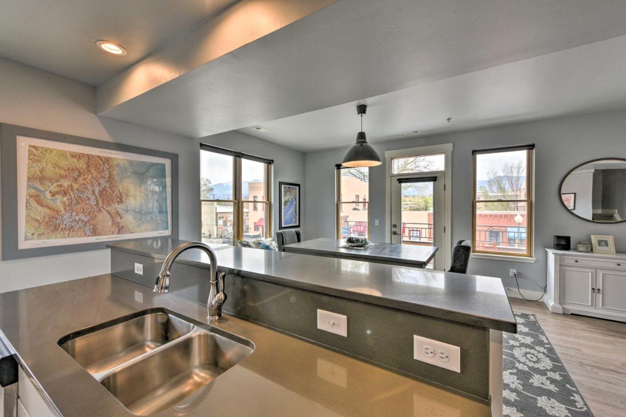 0660 Downtown Salida Condo With Balcony Exterior photo
